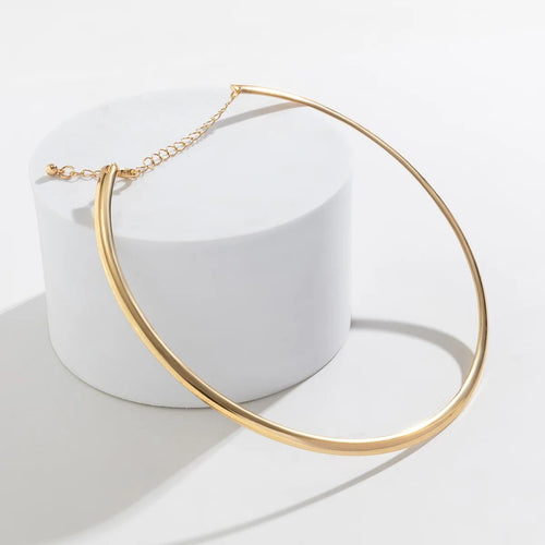 Collana "Essenza" – Linee Pure
